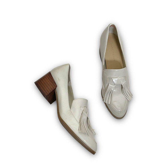 Marc Fischer Phylicia 2 Faux Patent Leather white Oxford Heel - Picture 1 of 6